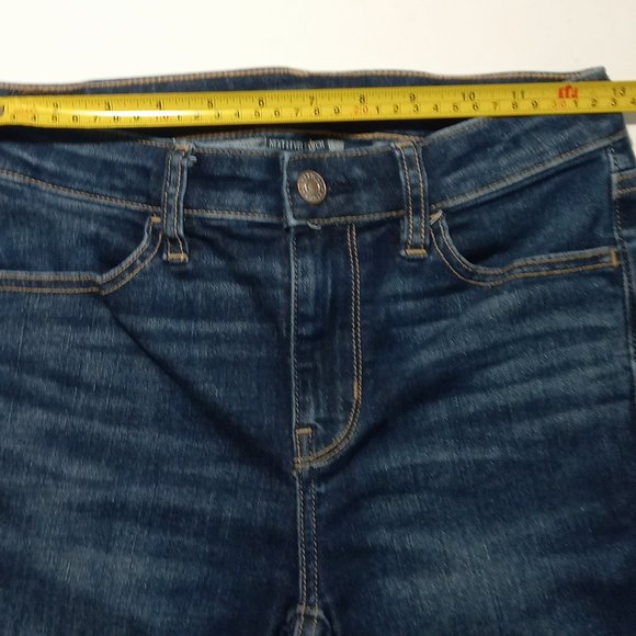 American Eagle Jeans High-Rise Jegging Crop Next Level Stretch Women's Size 2 - Picture 10 of 13
